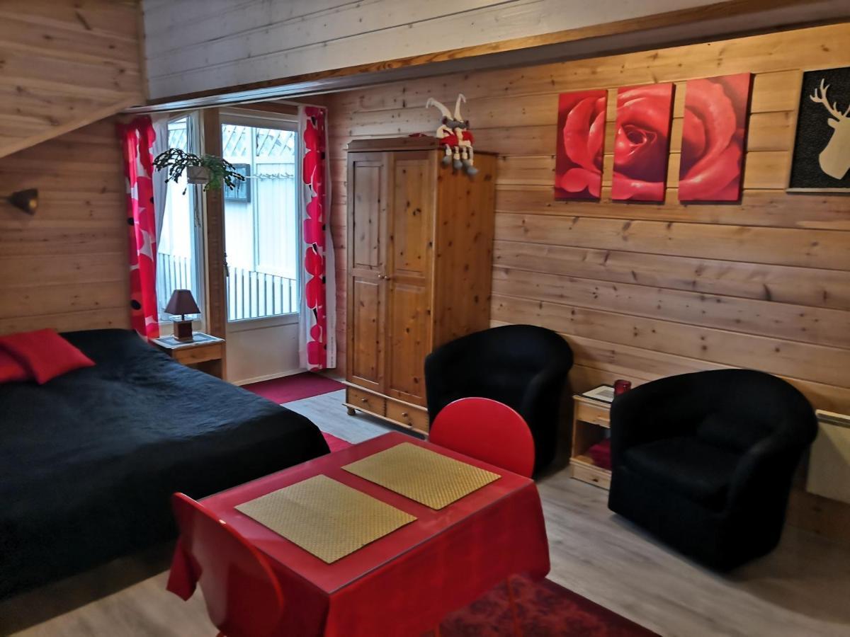 Hostel Mansikka Taipalsaari Exteriör bild