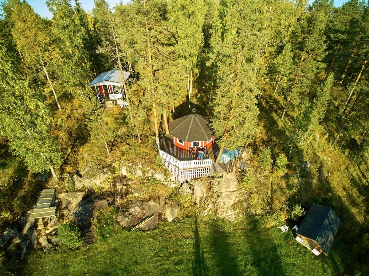 Hostel Mansikka Taipalsaari Exteriör bild
